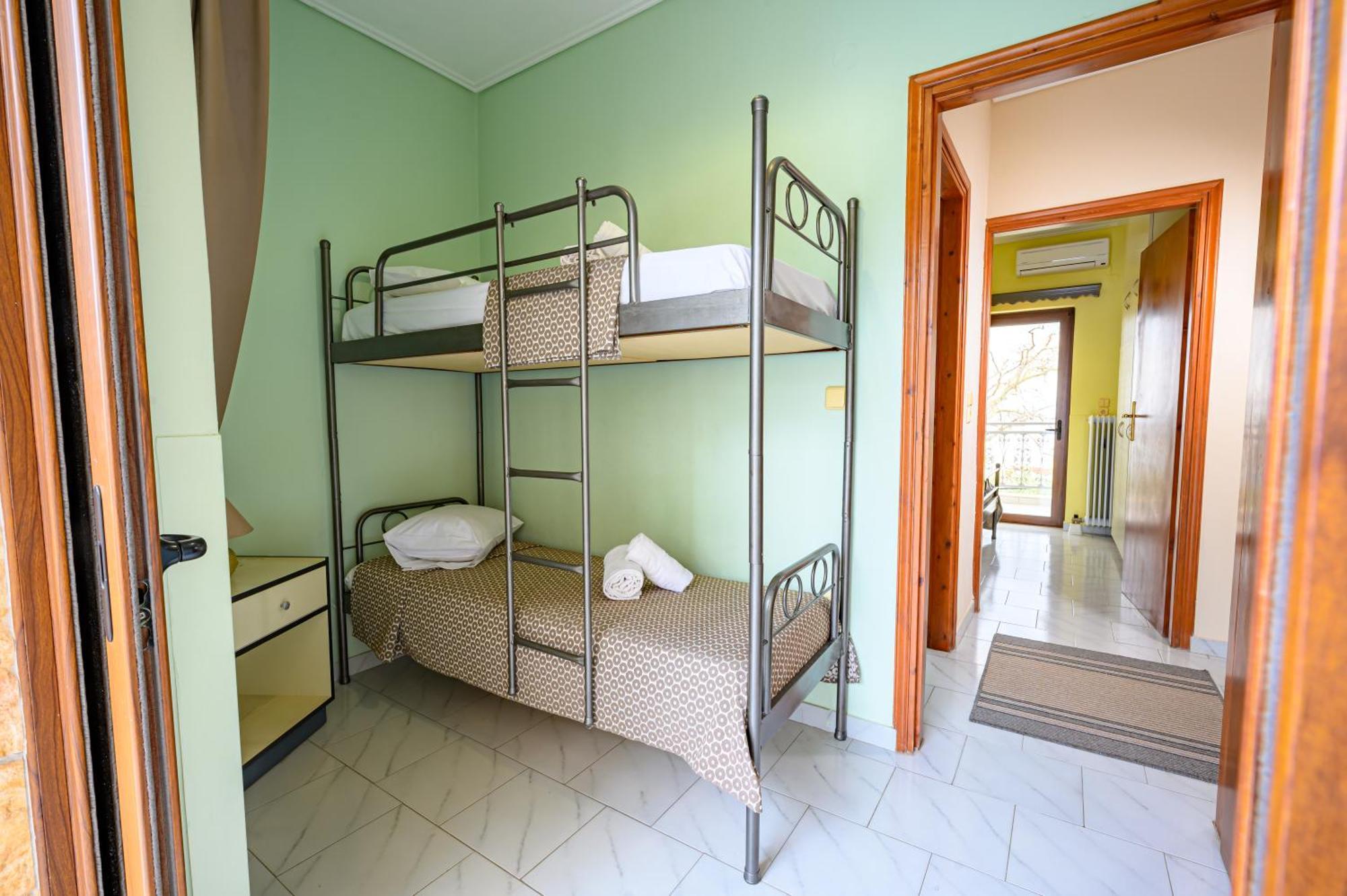 Iliahtida Apartments Rovies Exterior foto